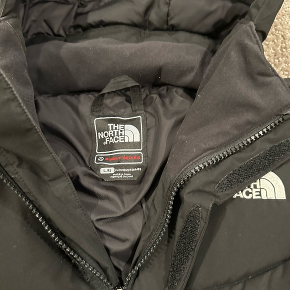 The North Face Summit Series women’s coat, black, size L - Picture 5 of 6